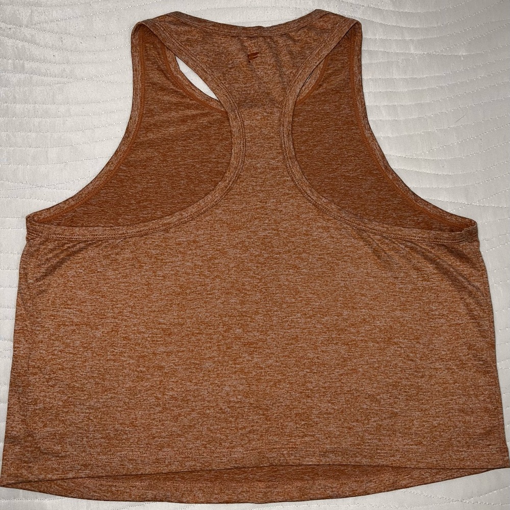 Fabletics beige relaxed crop top in Large